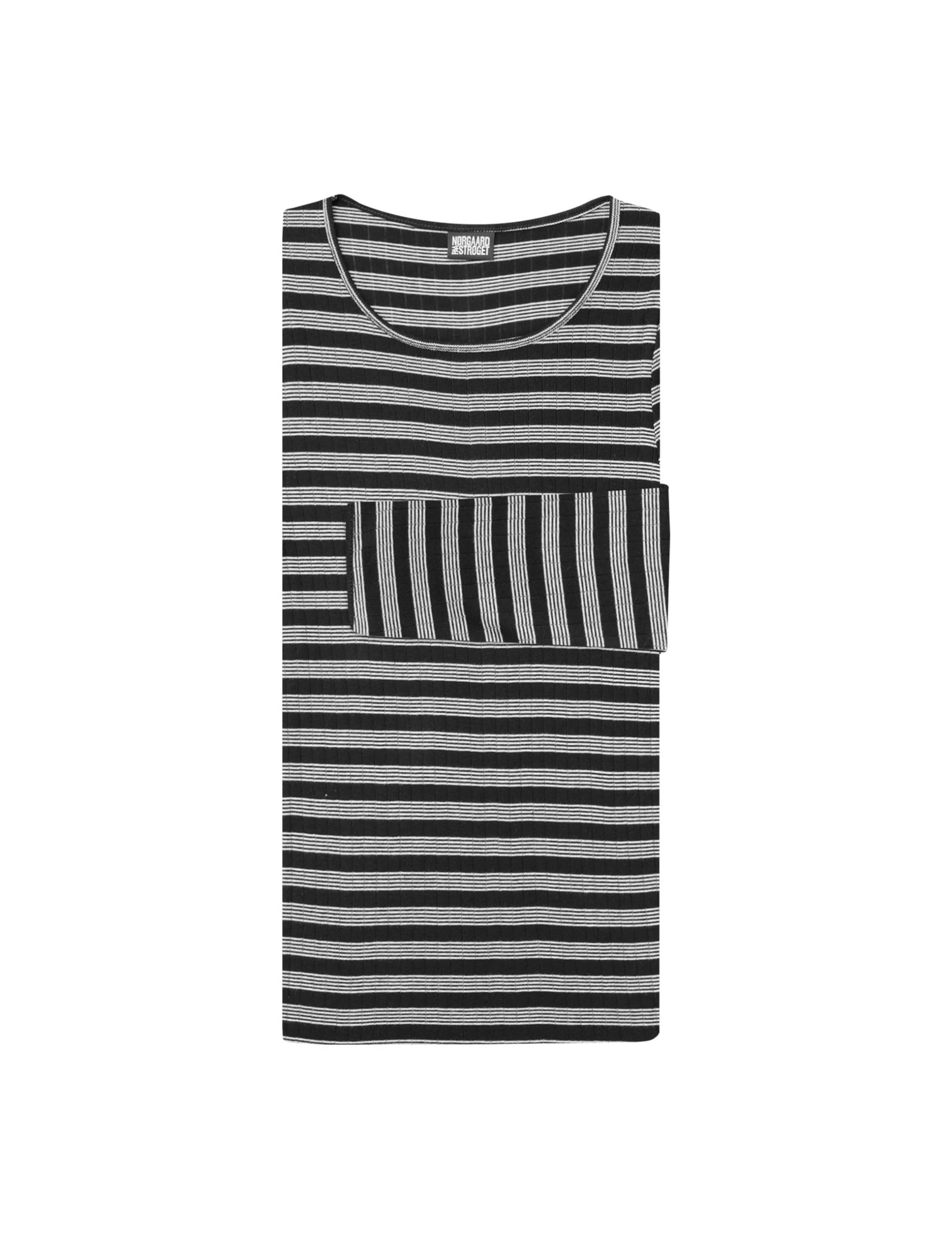 #101 BW stripe