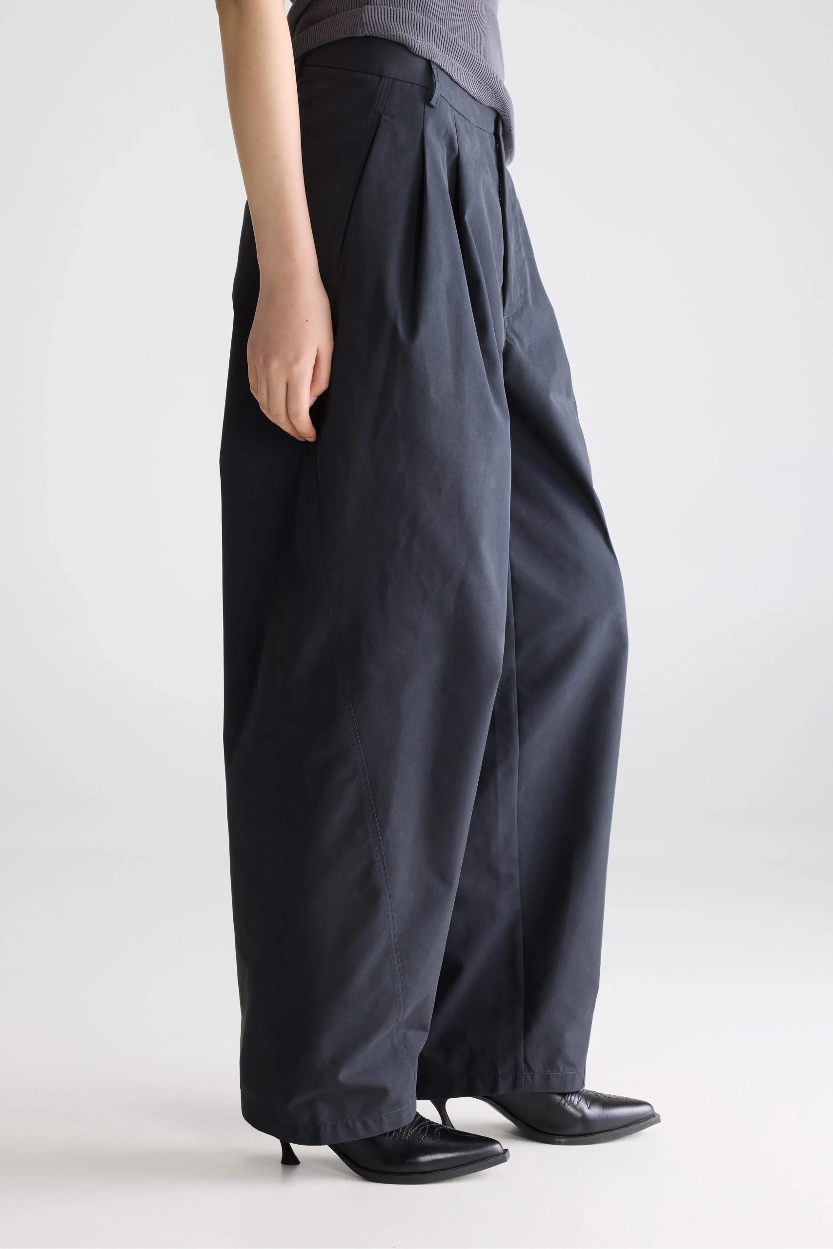 Jimi tapered trousers - Image 8