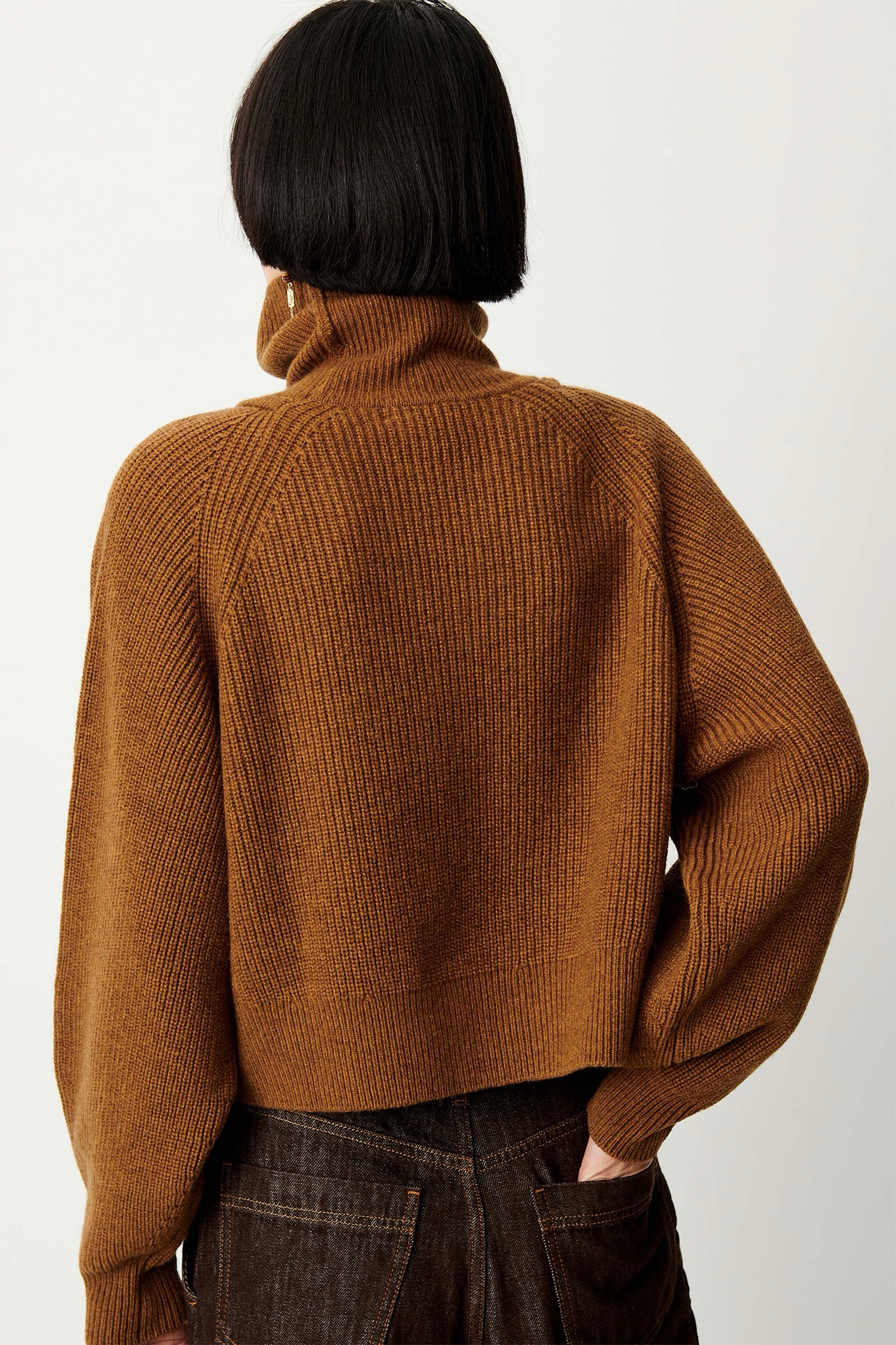 Yinga jumper - Image 5