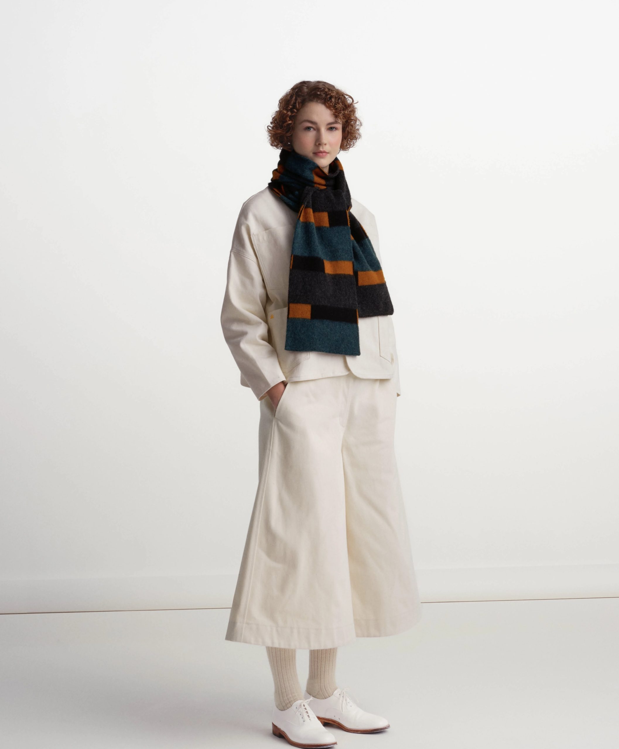 Brushed split stripe scarf