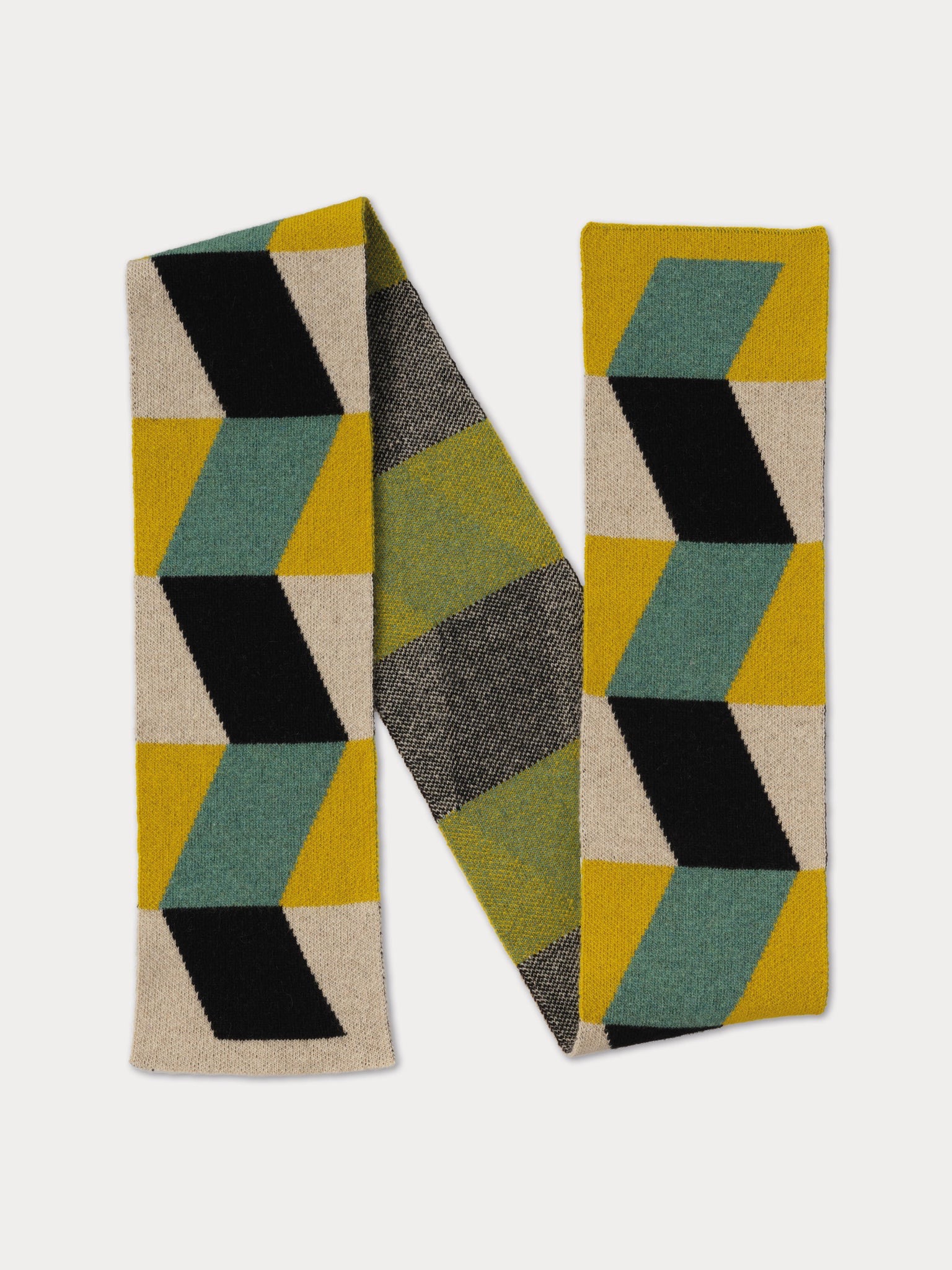 Small zigzag ribbon scarf